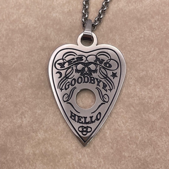 Ouija Board Planchette Silver Necklace Stainless Steel Horror Halloween Goth - Picture 2 of 3